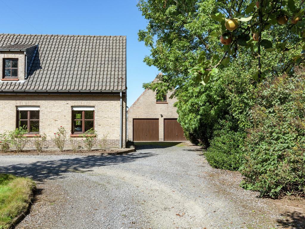 With Large Fenced Garden Near And The Forest Bruges