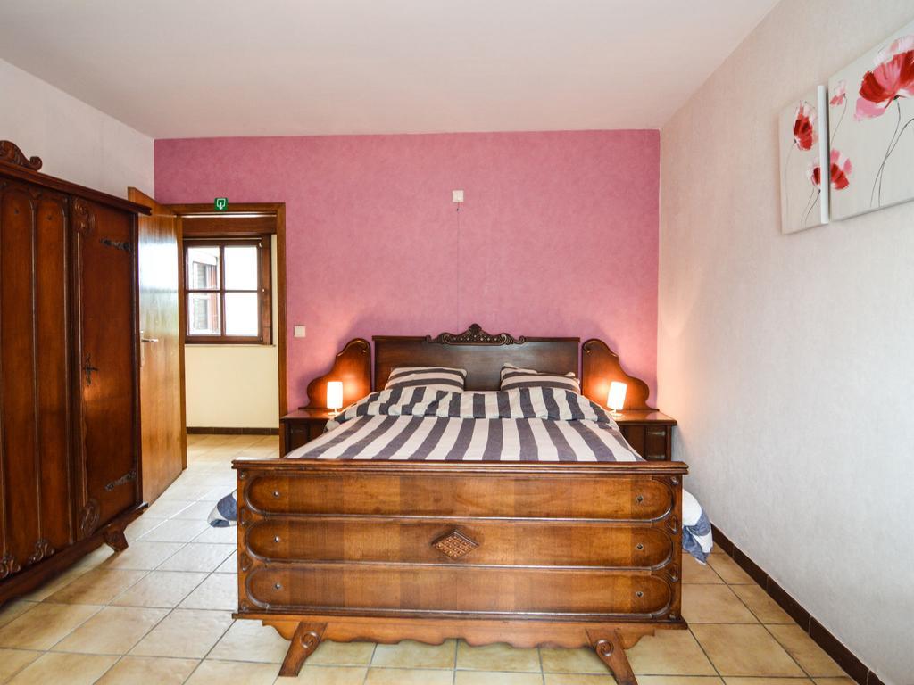 With Large Fenced Garden Near And The Forest *